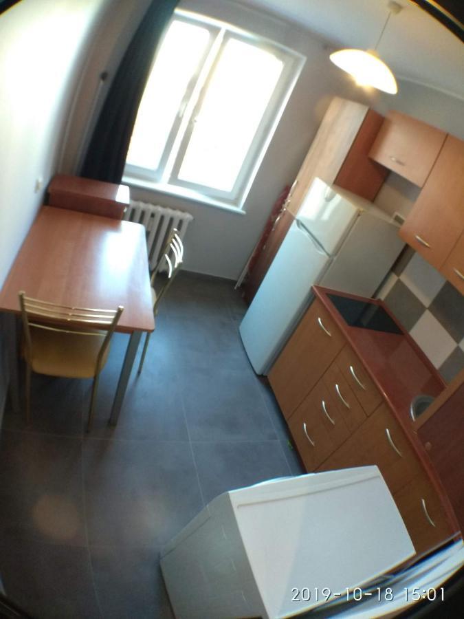 Проживання в сім'ї 2120 Przyjazni 4 - Tanie - Samodzielne Zameldowanie - Self Check In Познань