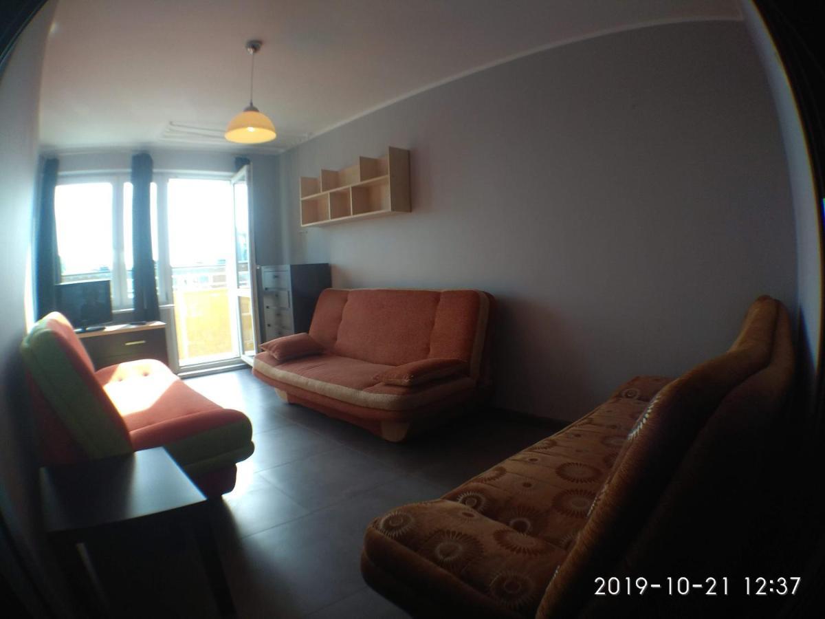2120 Przyjazni 4 - Tanie - Samodzielne Zameldowanie - Self Check In Познань